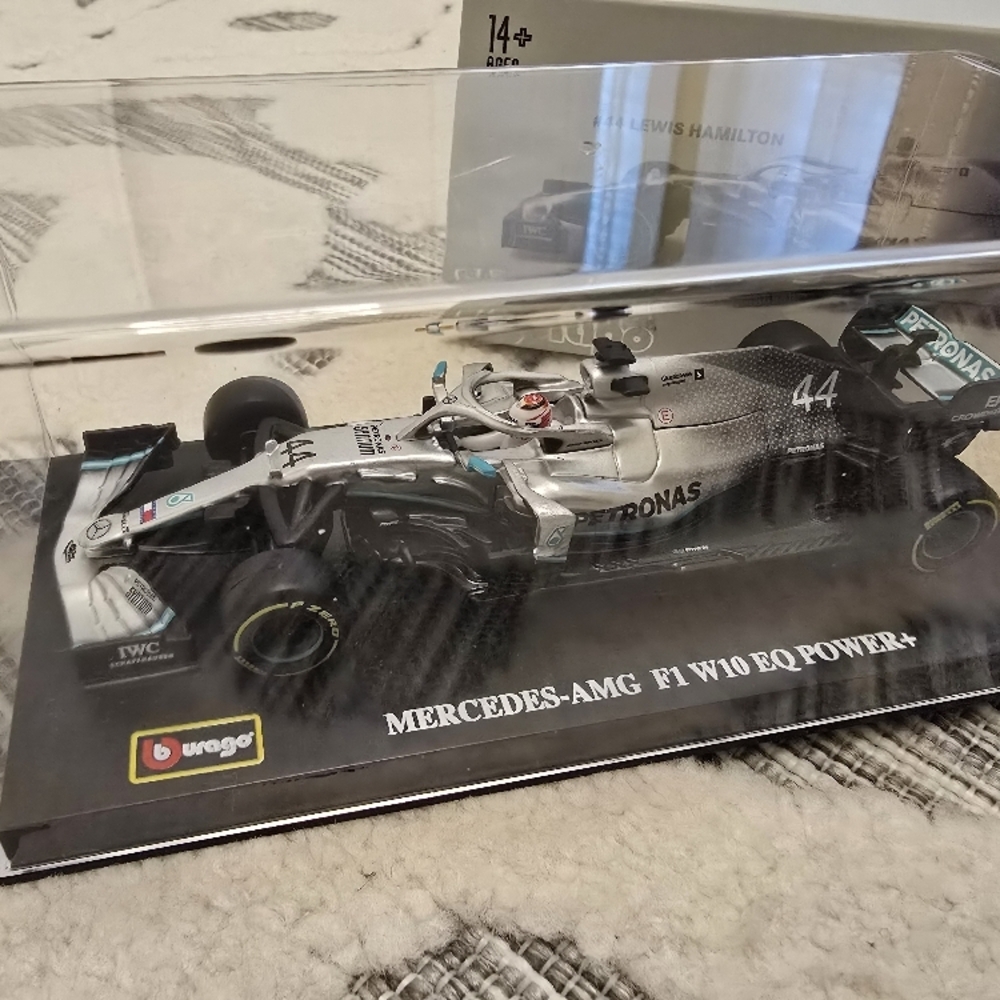 Mercedes-AMG F1 W10 EQ Power+ Model Car